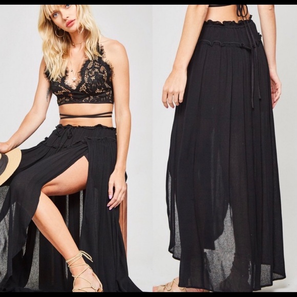 Last one!!  Boho Chic Maxi Skirt - Picture 5 of 7